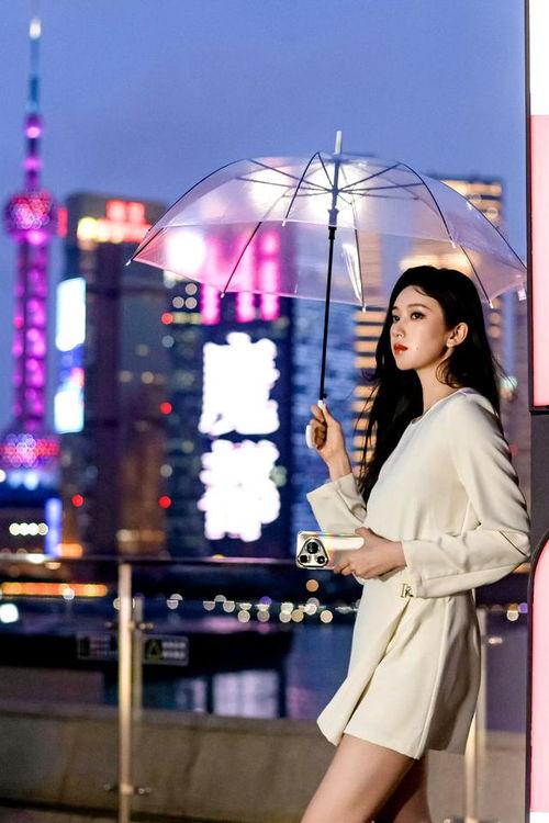 国产伊人视频,揭秘国产影视行业的魅力与风采  第2张