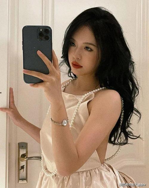 国产熟女主播,魅力四溢的直播界新势力  第3张