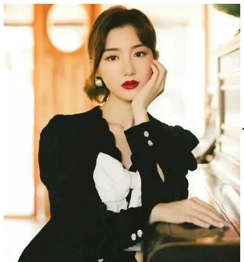 女明星的娱乐圈吃瓜爆料系统,女明星背后的那些吃瓜爆料故事