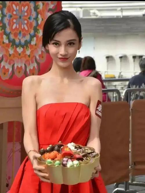 女明星的娱乐圈吃瓜爆料系统,女明星背后的那些吃瓜爆料故事